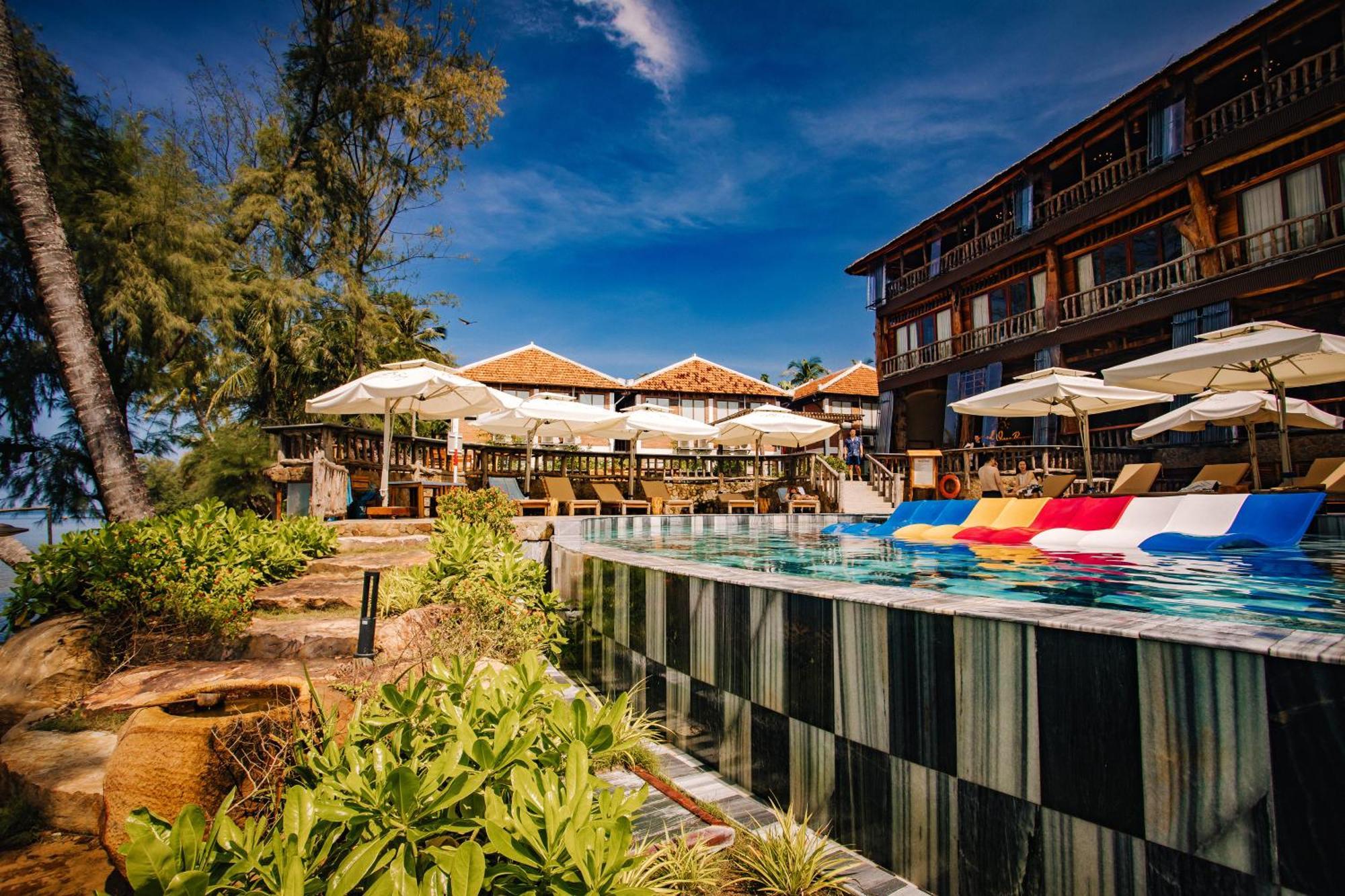 Grand Ocean Bay Resort Дуонг-Донг Экстерьер фото