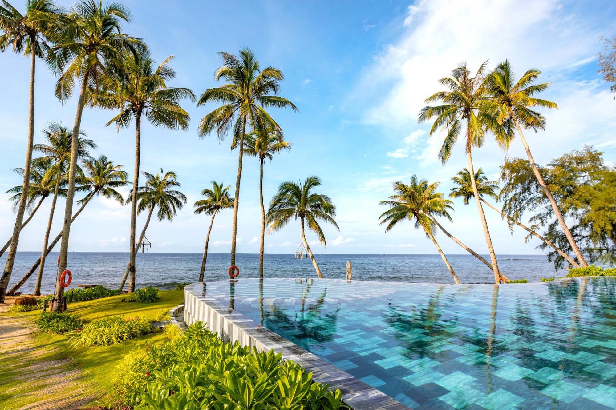 Grand Ocean Bay Resort Дуонг-Донг Экстерьер фото