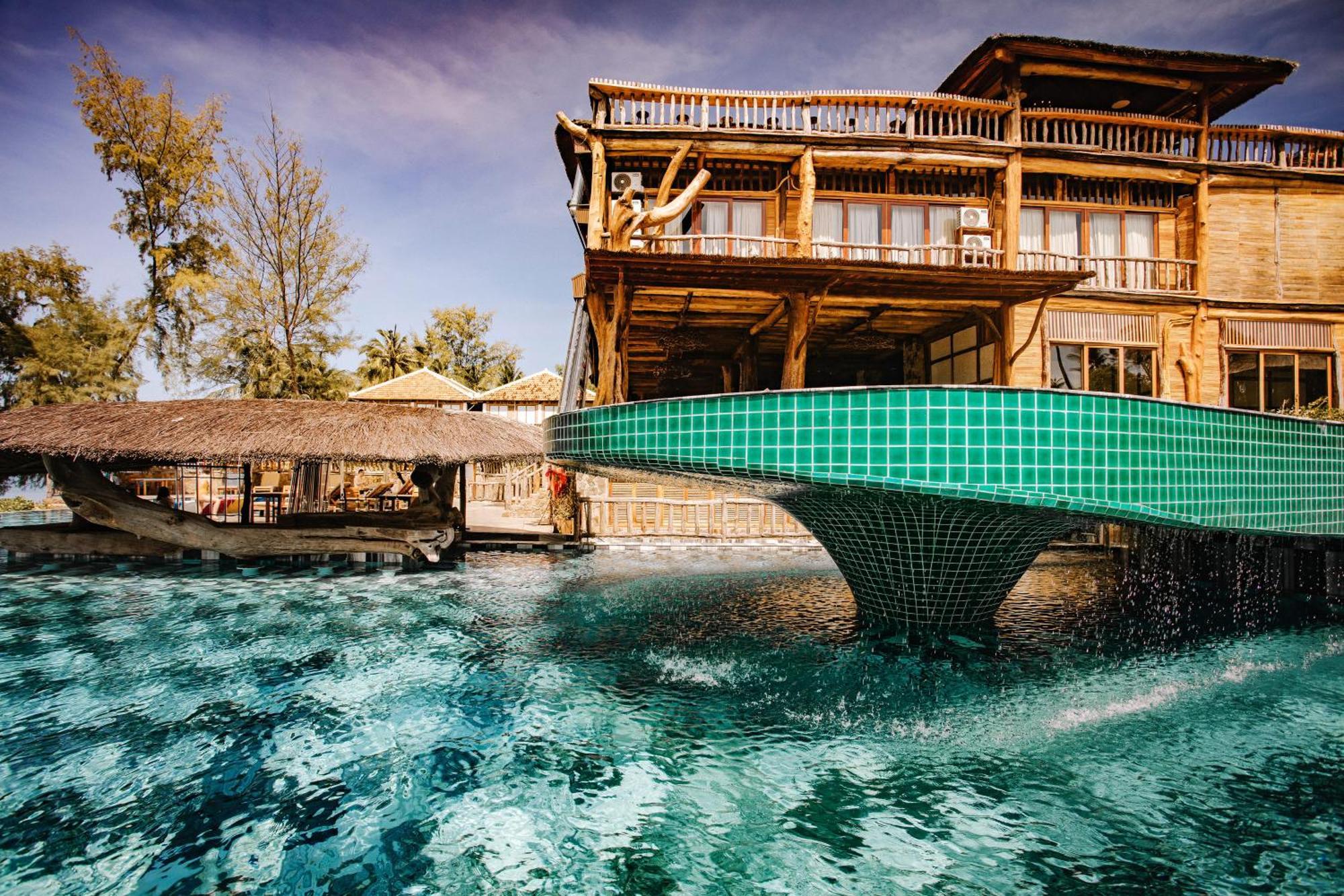 Grand Ocean Bay Resort Дуонг-Донг Экстерьер фото